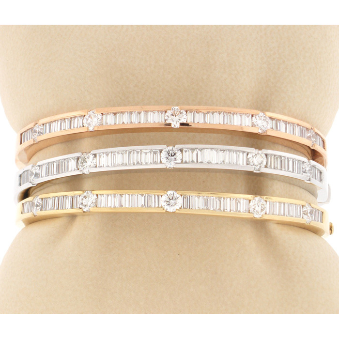 Gorgeous Diamond Bangle Bracelet - z5606