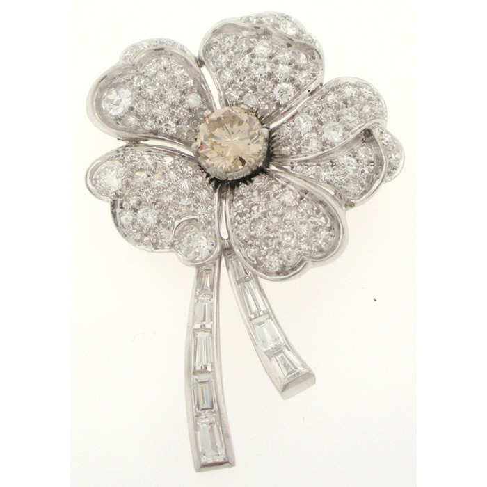 Exquisite Diamond Flower Pin - 586