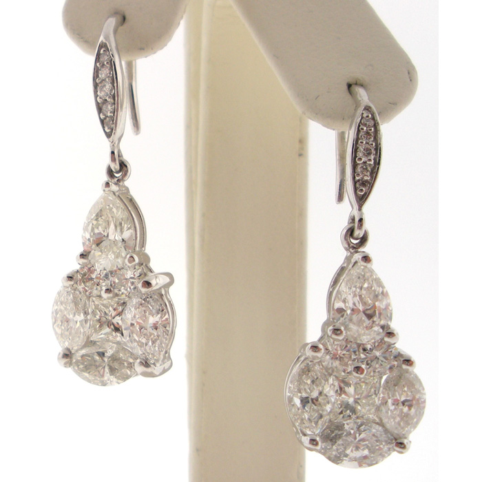 Exquisite Diamond Dangle Earrings - 2188