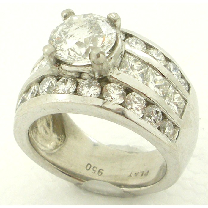 Gorgeous Platinum Engagement Ring - 1503