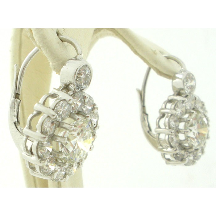 Exquisite Diamond Earrings - 1774