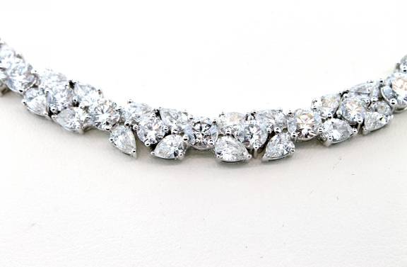 Ladies Cellini Design Diamond  Necklace - z5655