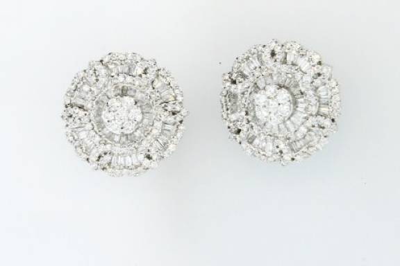 Beautiful Diamond Earrings - z6720 y294/53s