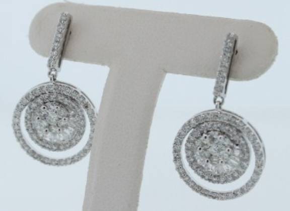 Beautiful Diamond Earrings - z6172 y294/48