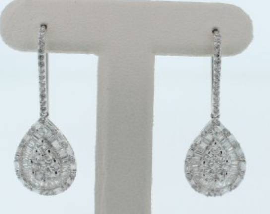 Beautiful Diamond Earrings - z6718 y294/44s