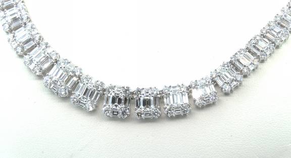 Emerald Cut Diamond  Necklace - z5471 y284/16