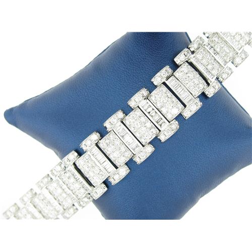 Ladies 18k White Gold Baguette And Round Diamond Bracelet