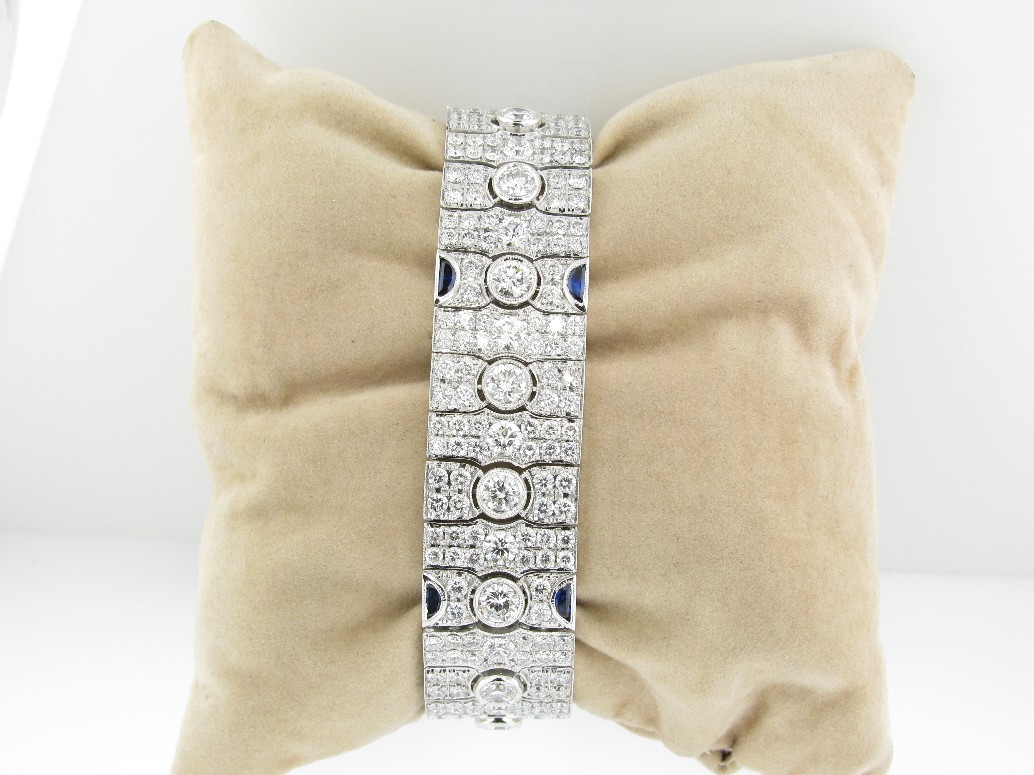 Ladies Diamond Deco style  Bracelet - Z7325 Y315/4