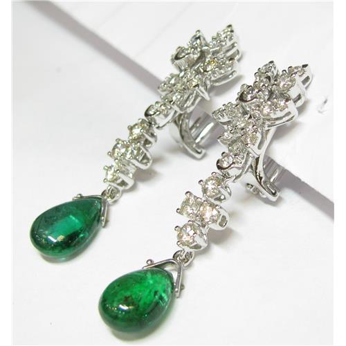 Diamond and emerald  Necklace