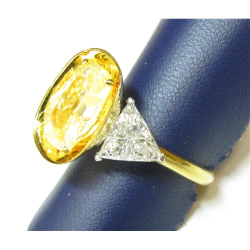 natural light fancy Diamond Ring certified