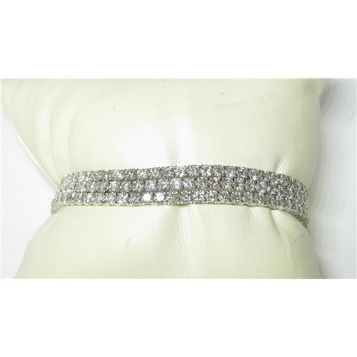 Ladies 12.5 Carat 18k diamond Tennis Bracelet