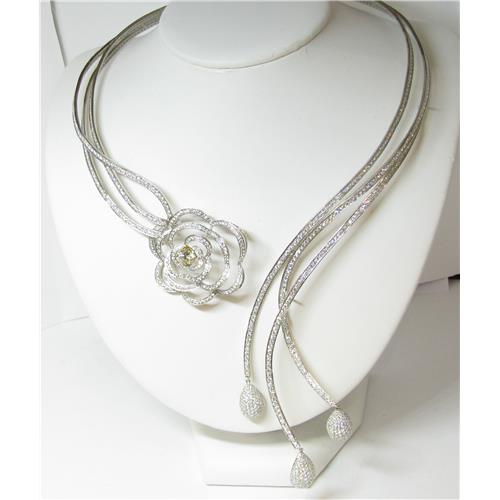 Ladies 18k Collar Necklace with  1.5ct  center Diamond