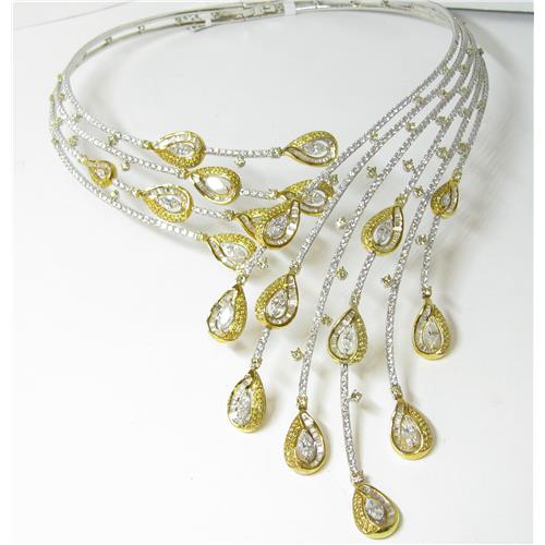 18k Ladies Elaborate  Diamond Collar Necklace