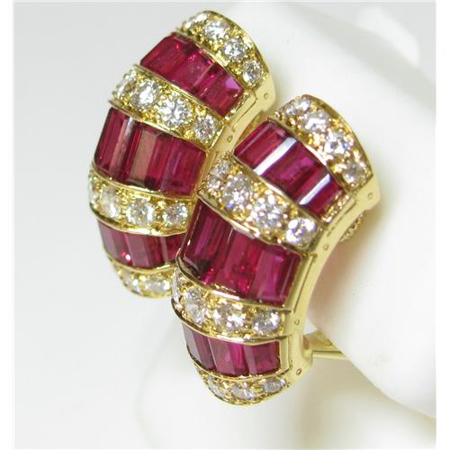 18K yellow gold Oscar Hyman  diamond and ruby earrings