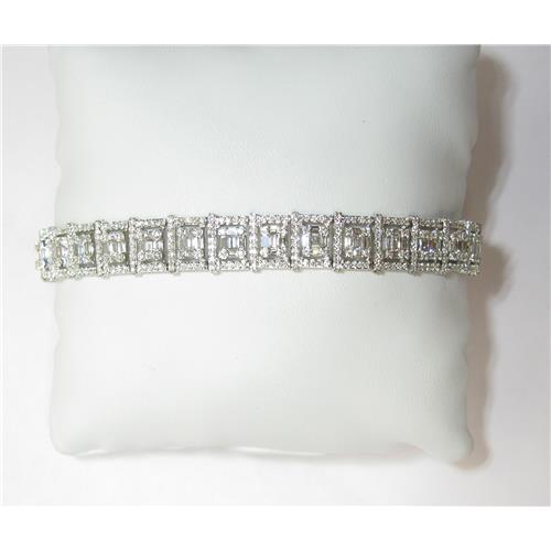 Ladies 28K White gold Emerald Cut & Round Cut Diamond Bracelet - B0080