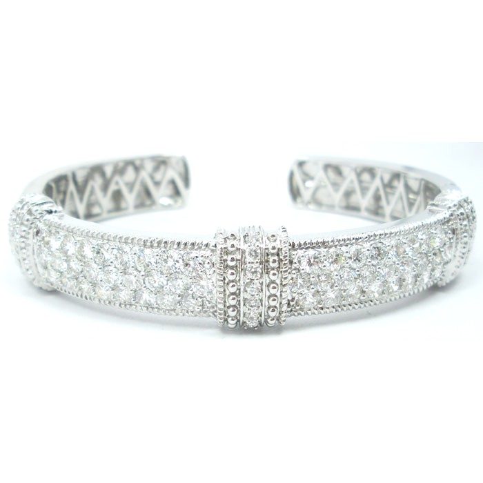 Exquisite Diamond Cuff Bracelet with Hinge - z5562 Exquisite Diamond Cuff Bracelet with Hinge - z5562